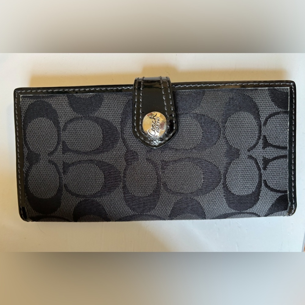 Coach card holder